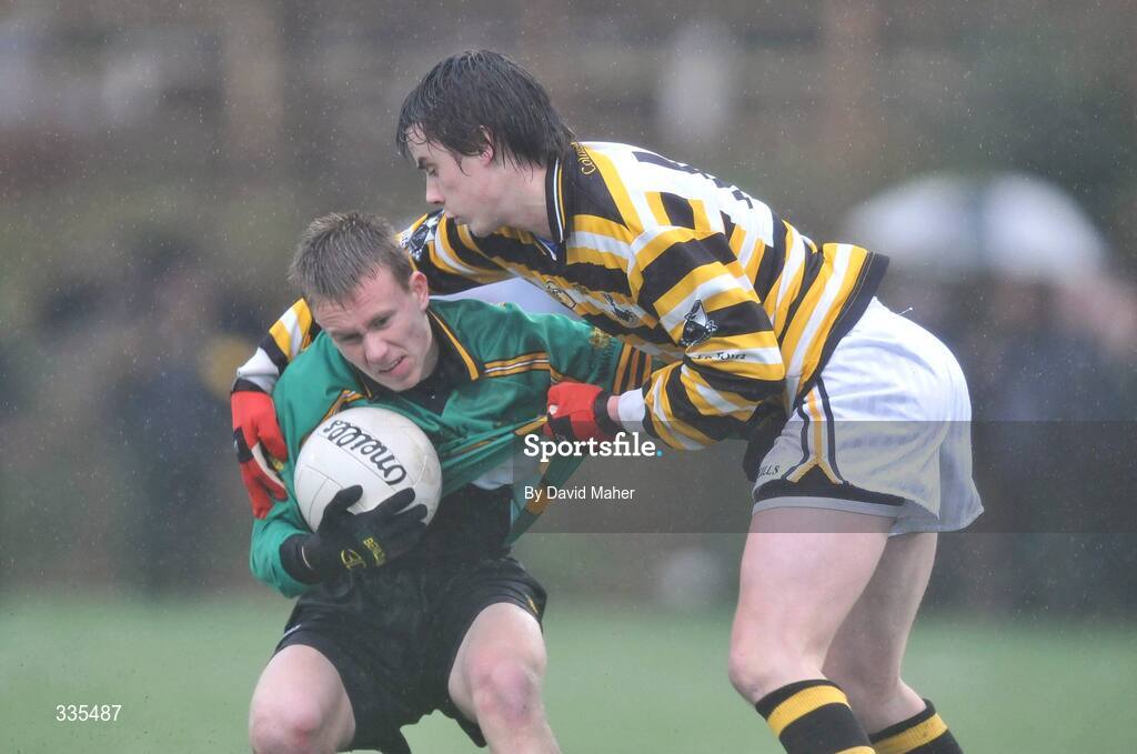 30 January 2009; Colin Kyne Delaney, St. Benildus College, in action against Sean Mac Craith, Colaiste Eoin. Dublin Senior A Schools Football Semi-Final, St. Benildus College v Colaiste Eoin. Belfield, Dublin. Picture credit: David Maher / SPORTSFILE