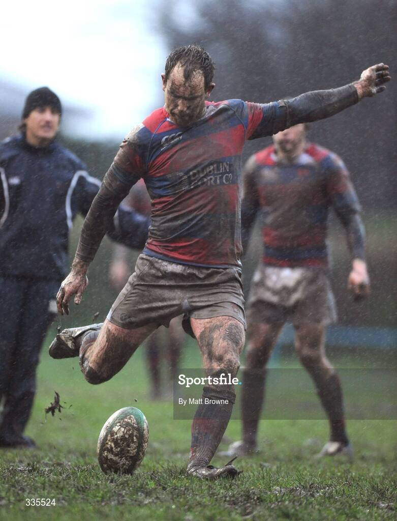 17 January 2009; Daragh O'Shea, Clontarf. AIB League Division 1, Clontarf v UCD, Castle Avenue, Clontarf, Dublin. Picture credit: Matt Browne / SPORTSFILE