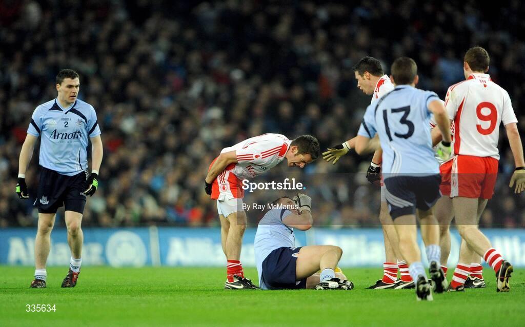 31 January 2009; Philip Jordan, Tyrone shouts at Dublin's Cieran Whelan before the latter was shown the black card. Allianz National Football League, Division 1, Round 1, Dublin v Tyrone, Croke Park, Dublin. Picture credit: Ray McManus / SPORTSFILE