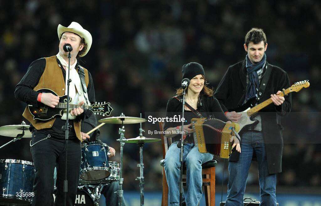 31 January 2009; Performers Mundy, left, and Sharon Shannon during activities which mark the start of the 125th Anniversary Celebrations of the founding of the GAA in 1884. Dublin v Tyrone, Allianz GAA National Football League, Division 1, Round 1. Croke Park, Dublin. Picture credit: Brendan Moran / SPORTSFILE