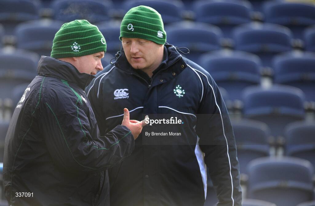 11 February 2009; Ireland head coach Declan Kidney, left, in conversation with hooker Bernard Jackman during squad training ahead of their RBS Six Nations Championship game against Italy on Sunday. RDS, Dublin. Picture credit: Brendan Moran / SPORTSFILE