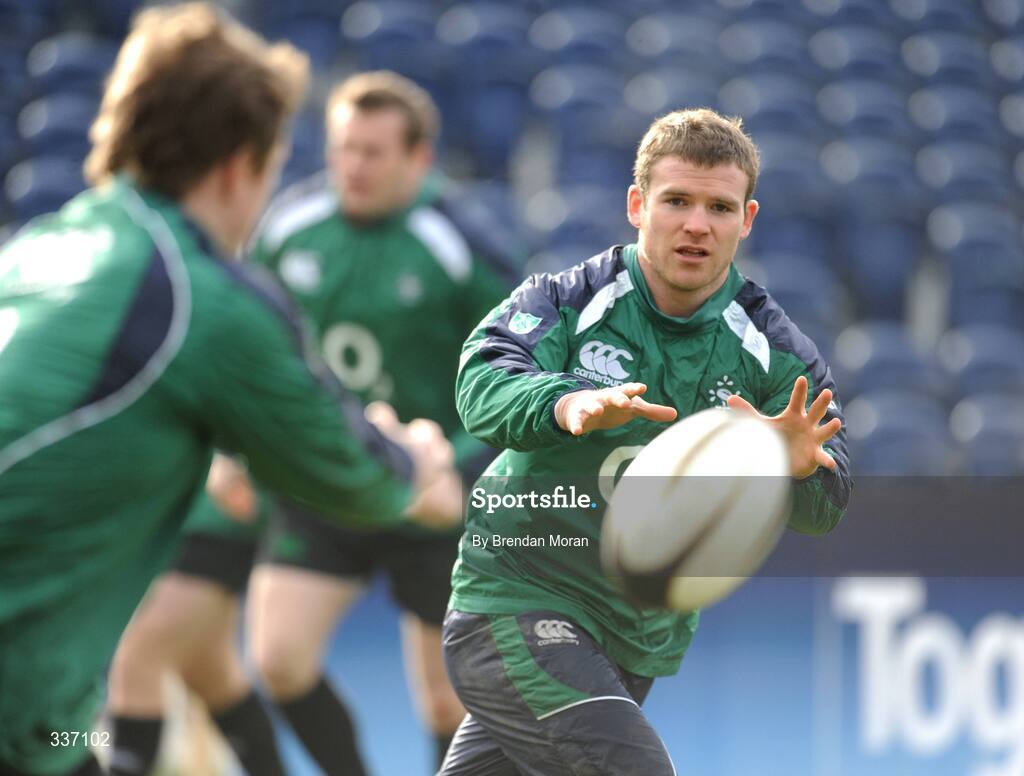 11 February 2009; Ireland's Gordon D'Arcy takes a pass from team-mate Brian O'Driscoll in action during squad training ahead of their RBS Six Nations Championship game against Italy on Sunday. RDS, Dublin. Picture credit: Brendan Moran / SPORTSFILE