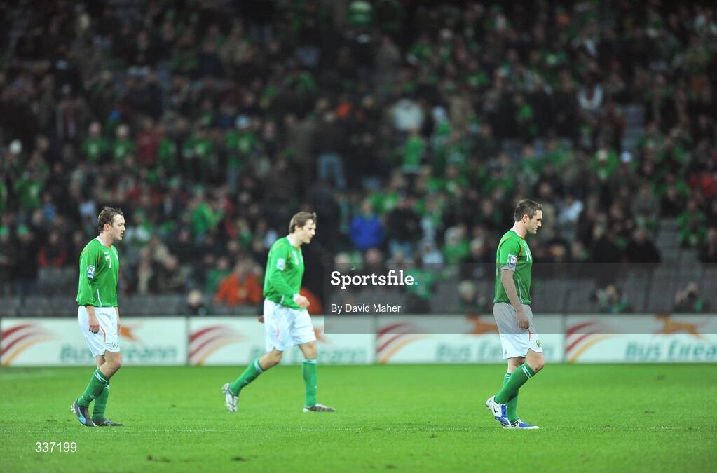 11 February 2009; Republic of Ireland players, from left, Aiden McGeady, Kevin Kilbane and Robbie Keane walk off the pitch at half-time. 2010 FIFA World Cup Qualifier, Republic of Ireland v Georgia. Croke Park, Dublin. Picture credit: David Maher / SPORTSFILE