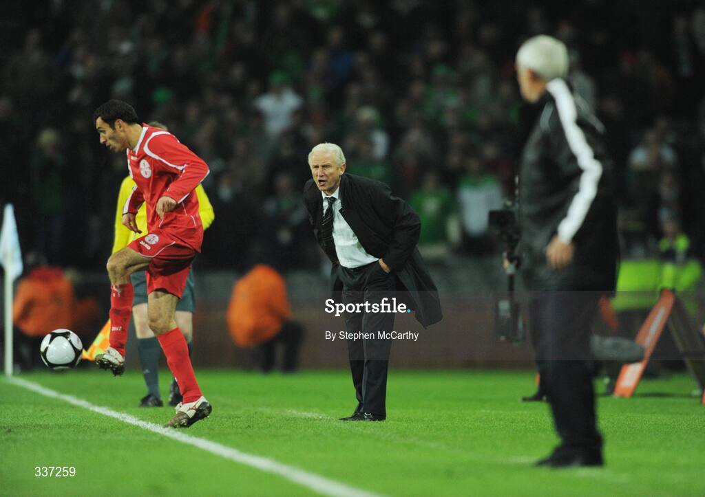 11 February 2009; Republic of Ireland manager Giovanni Trapattoni reacts during the game. 2010 FIFA World Cup Qualifier, Republic of Ireland v Georgia. Croke Park, Dublin. Picture credit: Stephen McCarthy / SPORTSFILE