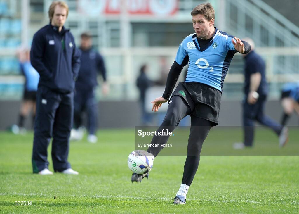 14 February 2009; Out-half Ronan O'Gara in action during the Ireland Rugby Captain's Run ahead of their RBS Six Nations Championship game against Italy on Sunday. Stadio Flaminio, Rome, Italy. Picture credit: Brendan Moran / SPORTSFILE