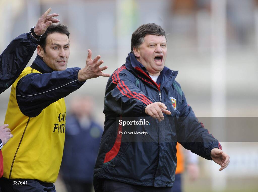 14 February 2009; Mayo manager John O'Mahony reacts on the sideline. Allianz GAA National Football League, Division 1 Round 2, Donegal v Mayo, Letterkenny, Co. Donegal. Picture credit: Oliver McVeigh / SPORTSFILE