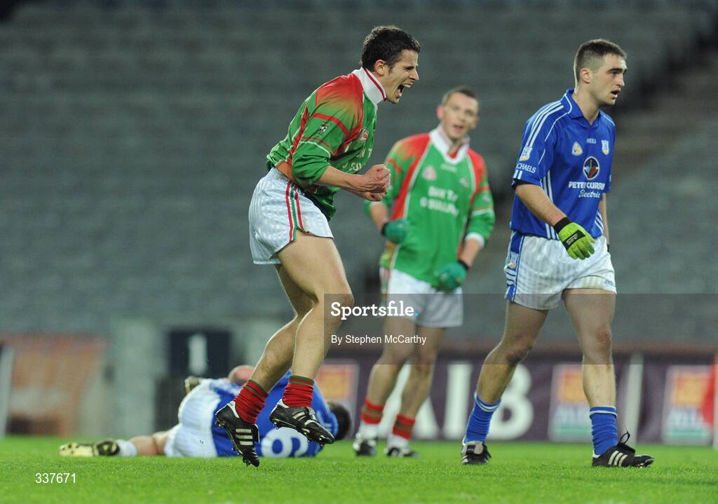 14 February 2009; Ronan O'Connor, St Michael's Foilmore, celebrates scoring a late point. AIB All-Ireland Intermediate Club Football Championship Final, St Michael's, Galway, v St Michael's Foilmore, Kerry. Croke Park, Dublin. Picture credit: Stephen McCarthy / SPORTSFILE