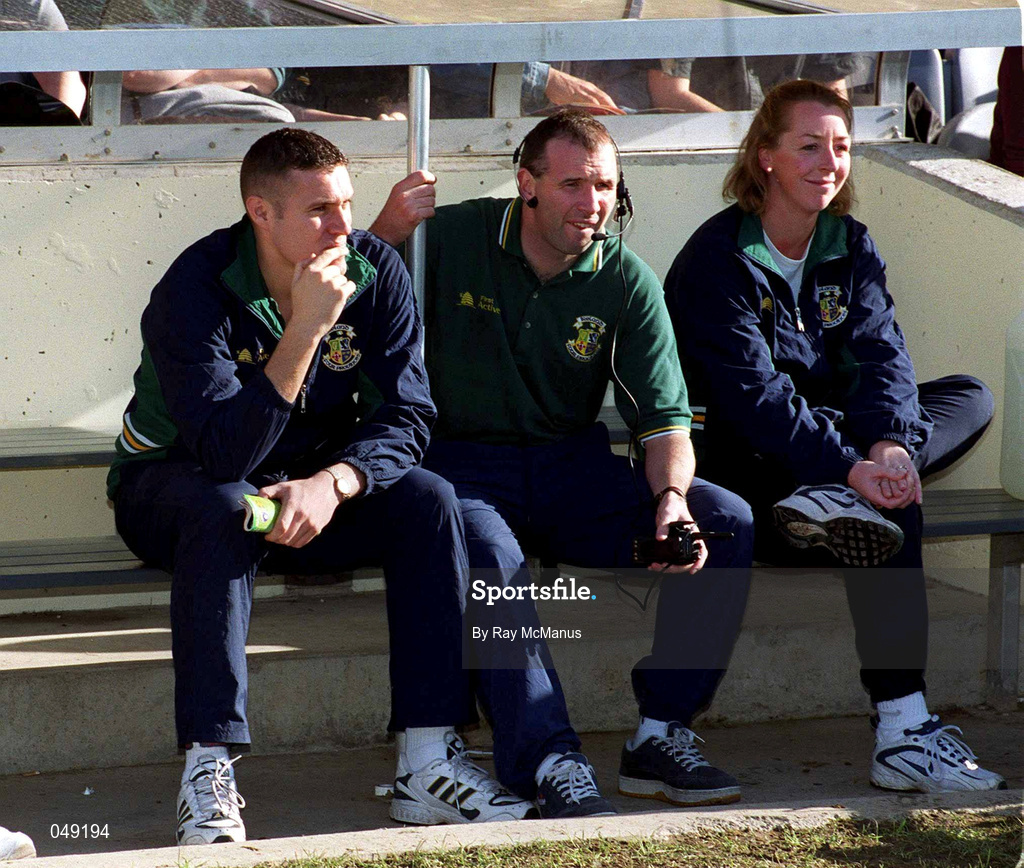 15 October 2000; Ireland's Ciaran Whelan, left, sits out the game beside Glenn Ryan, centre, during the International Rules Series Second Test match between Ireland and Australia at Croke Park in Dublin. Photo by Ray McManus/Sportsfile