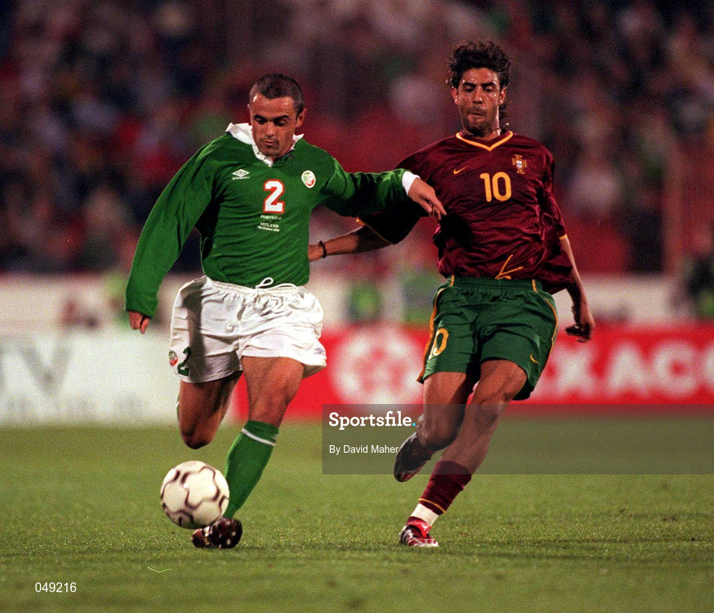 7 October 2000; Stephen Carr of Republic of Ireland in action against Rui Costa of Portugal during the World Cup 2002 Qualification Group 2 match between Portugal and Republic of Ireland at Estádio da Luz in Lisbon, Portugal. Photo by David Maher/Sportsfile