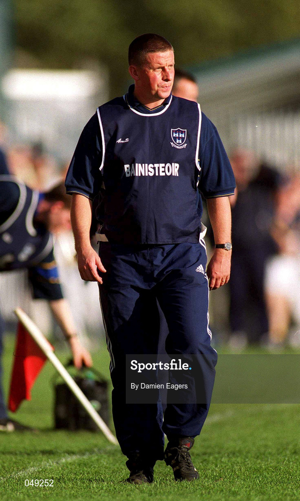 14 October 2000; Na Fianna manager Paul Caffrey during the Evening Herald Dublin Senior Football Championship Final match between Na Fianna and Kilmacud Crokes at Parnell Park in Dublin. Photo by Damien Eagers/Sportsfile