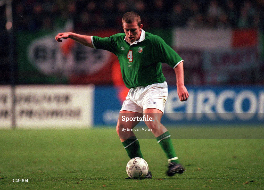 11 October 2000; Richard Dunne of Republic of Ireland during the World Cup 2002 Qualification Group 2 match between Republic of Ireland and Estonia at Lansdowne Road in Dublin. Photo by Brendan Moran/Sportsfile
