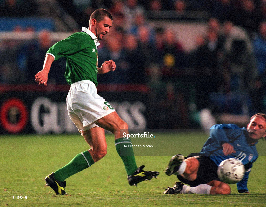 11 October 2000; Roy Keane of Republic of Ireland is tackled by Martin Reim of Estonia during the World Cup 2002 Qualification Group 2 match between Republic of Ireland and Estonia at Lansdowne Road in Dublin. Photo by Brendan Moran/Sportsfile