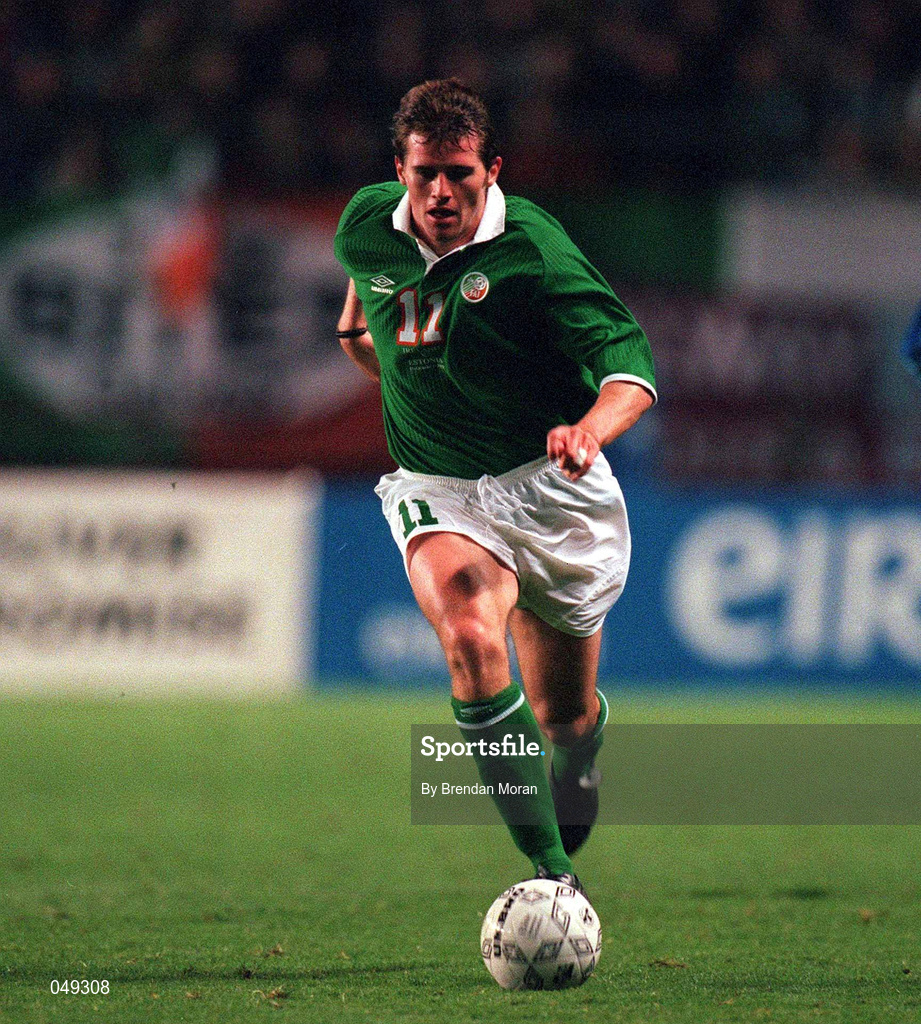 11 October 2000; Kevin Kilbane of Republic of Ireland during the World Cup 2002 Qualification Group 2 match between Republic of Ireland and Estonia at Lansdowne Road in Dublin. Photo by Brendan Moran/Sportsfile