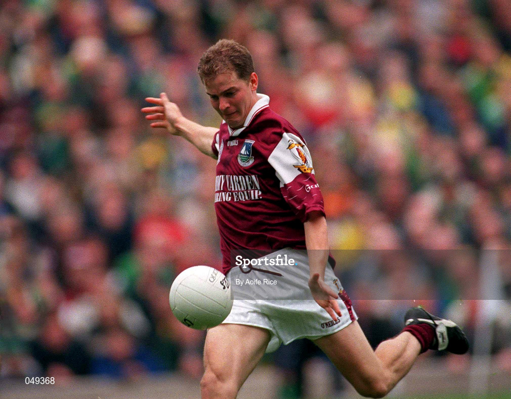7 October 2000; Michael Donnellan of Galway during the Bank of Ireland All-Ireland Senior Football Championship Final Replay match between Kerry and Galway at Croke Park in Dublin. Photo by Aoife Rice/Sportsfile