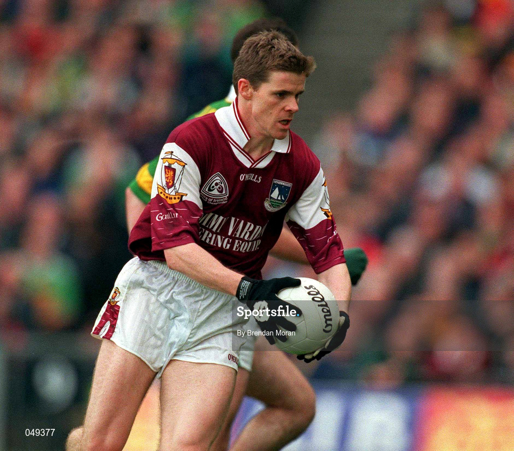 7 October 2000; Niall Finnegan of Galway during the Bank of Ireland All-Ireland Senior Football Championship Final Replay match between Kerry and Galway at Croke Park in Dublin. Photo by Brendan Moran/Sportsfile
