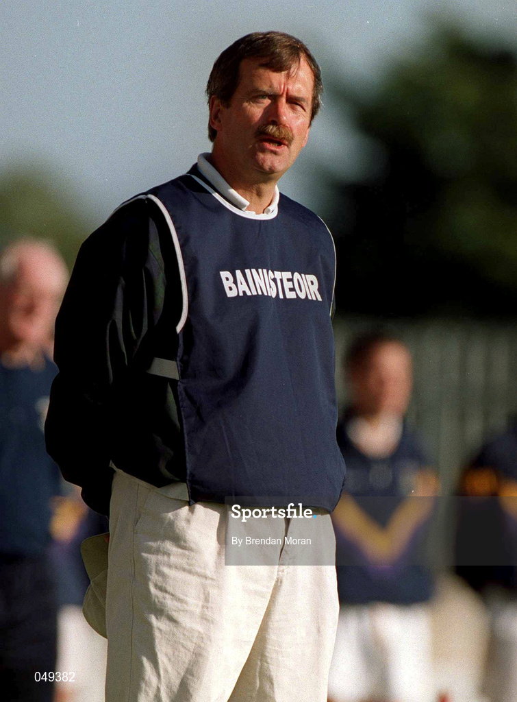 14 October 2000; Kilmacud Crokes manager Pat Duggan during the Evening Herald Dublin Senior Football Championship Final match between Na Fianna and Kilmacud Crokes at Parnell Park in Dublin. Photo by Brendan Moran/Sportsfile