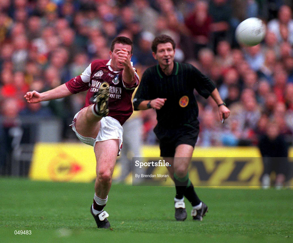 7 October 2000; Tommy Joyce of Galway during the Bank of Ireland All-Ireland Senior Football Championship Final Replay match between Kerry and Galway at Croke Park in Dublin. Photo by Brendan Moran/Sportsfile