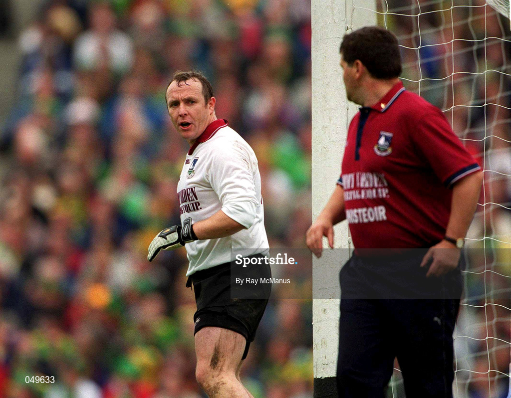 7 October 2000; Martin McNamara of Galway, left, and manager John O'Mahony during the Bank of Ireland All-Ireland Senior Football Championship Final Replay match between Kerry and Galway at Croke Park in Dublin. Photo by Ray McManus/Sportsfile