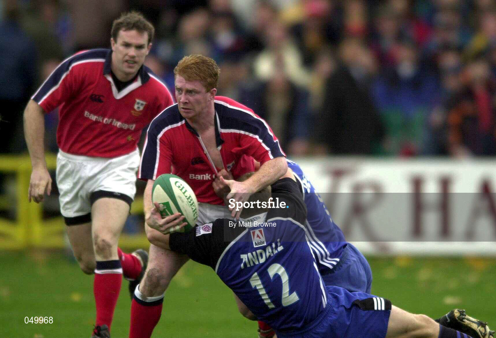 28 October 2000; Anthony Horgan of Munster is tackled by Mike Tindall of Bath during the Heineken European Cup Pool 4 Round 4 match between Bath and Munster at the Recreation Ground in Bath, England. Photo by Matt Browne/Sportsfile