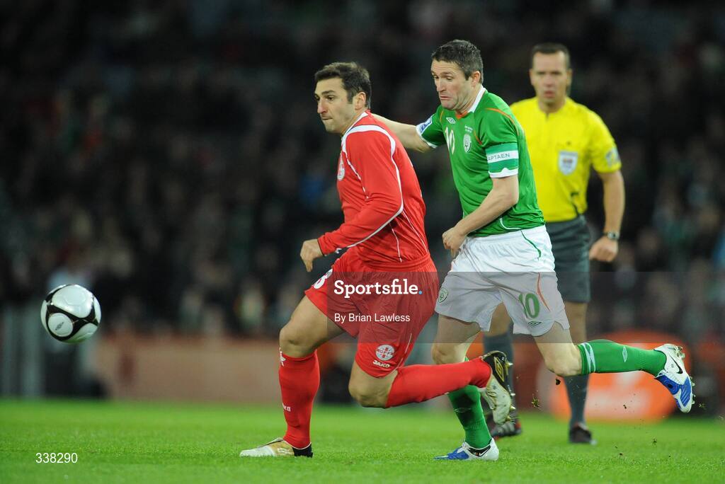 11 February 2009; Zurab Khizanishvili, Georgia, in action against Robbie Keane, Republic of Ireland. 2010 FIFA World Cup Qualifier, Republic of Ireland v Georgia, Croke Park, Dublin. Picture credit: Brian Lawless / SPORTSFILE