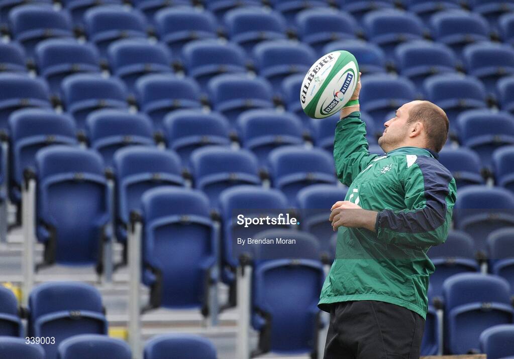 24 February 2009; Hooker Rory Best in action during Ireland rugby squad training ahead of their RBS Six Nations game against England on Saturday. RDS, Dublin. Picture credit: Brendan Moran / SPORTSFILE