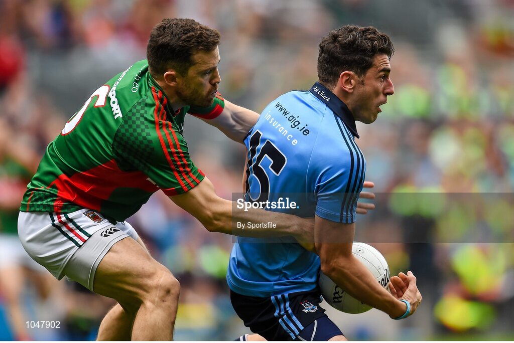 30 August 2015; Bernard Brogan, Dublin, in action against Chris Barrett, Mayo. GAA Football All-Ireland Senior Championship, Semi-Final, Dublin v Mayo, Croke Park, Dublin. Photo by Sportsfile