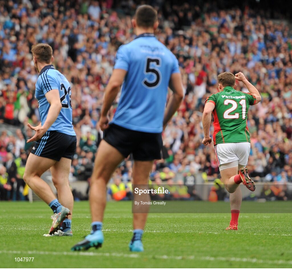 30 August 2015; Andy Moran, Mayo, celebrates scoring his side's equalising point. GAA Football All-Ireland Senior Championship, Semi-Final, Dublin v Mayo, Croke Park, Dublin. Picture credit: Tomás Greally / SPORTSFILE