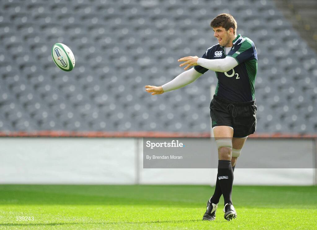 27 February 2009; Lock Donncha O'Callaghan in action during the Ireland squad Captain's Run ahead of their RBS Six Nations Championship game against England on Saturday. Croke Park, Dublin. Picture credit: Brendan Moran / SPORTSFILE *** Local Caption ***