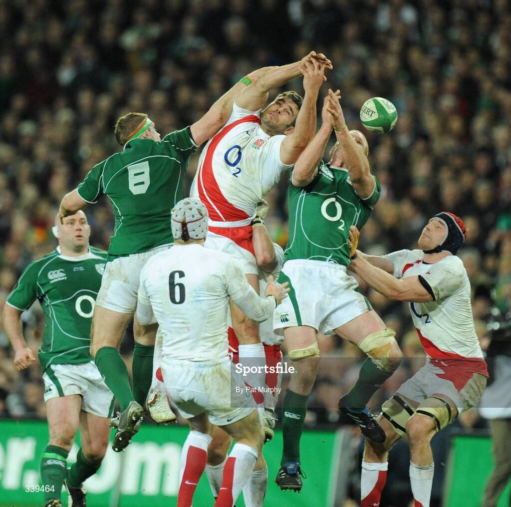 28 February 2009; Nick Easter, England, in action against Jamie Heaslip, left, and Paul O'Connell, Ireland. RBS Six Nations Rugby Championship, Ireland v England, Croke Park, Dublin. Picture credit: Pat Murphy / SPORTSFILE
