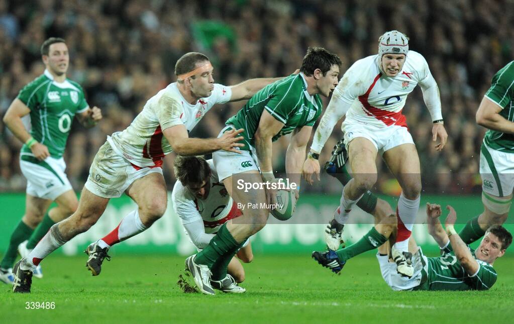 28 February 2009; David Wallace, Ireland, in action against Joe Worsley, left, Toby Flood, centre, and James Haskell, England. RBS Six Nations Rugby Championship, Ireland v England, Croke Park, Dublin. Picture credit: Pat Murphy / SPORTSFILE