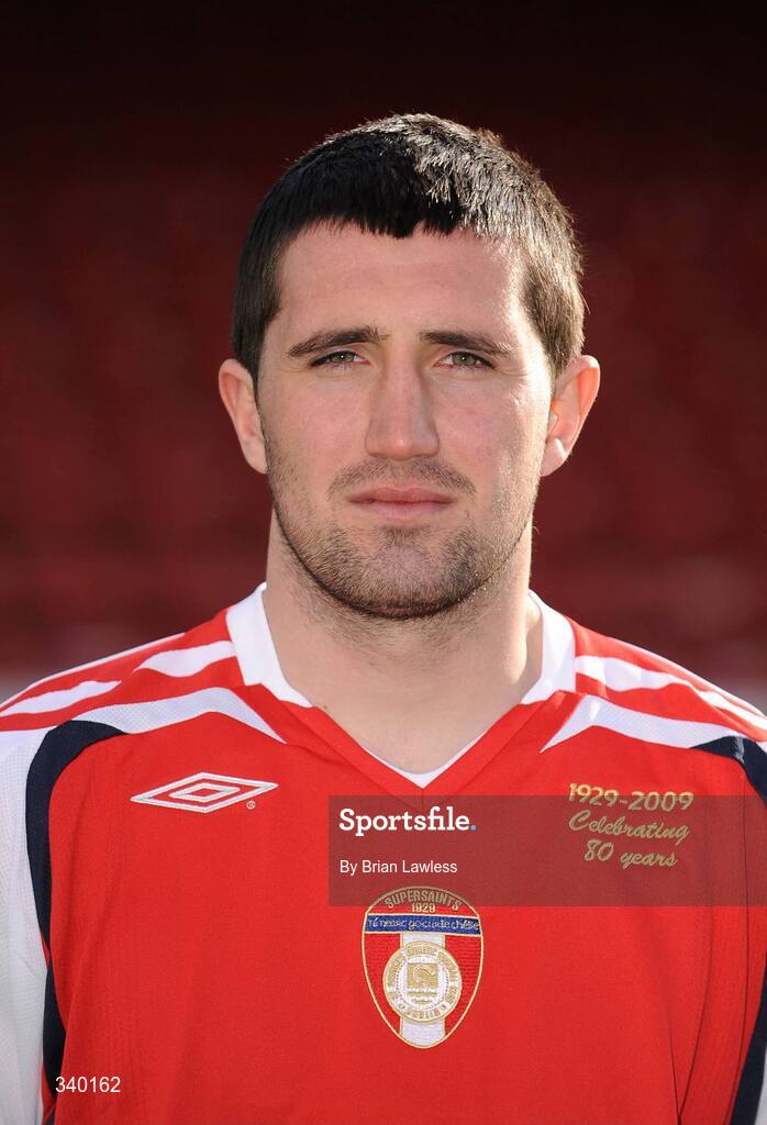 5 March 2009; Mark Leech, St. Patrick's Athletic. Richmond Park, Dublin. Picture credit: Brian Lawless / SPORTSFILE