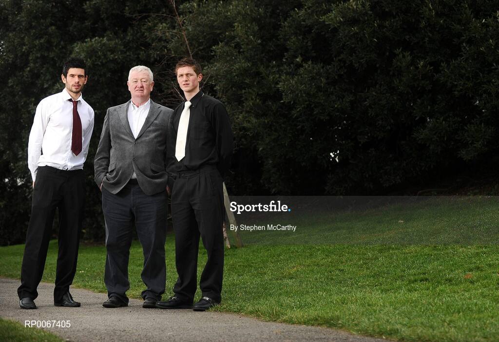 6 March 2009; David Billings, UCD Gaelic Games Executive, centre, with Joseph Mulhare, Laois, UCD Gaelic Football Scholar, right, and Cian O'Sullivan, Dublin, UCD Gaelic Football Scholar and member of the Kilmacud Crokes side who will take part in the All-Ireland Senior Club Football Championship Final on St. Patrick's Day in Croke Park, at the announcement of the Cadbury Football Scholarship recipients. Sports Centre, University College Dublin, Belfield, Dublin. Picture credit: Stephen McCarthy / SPORTSFILE