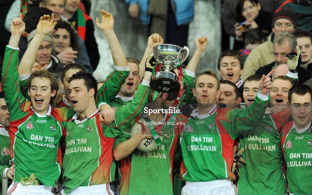 14 February 2009; St Michael's Foilmore players, from left, Colin and Kieran Granfield, Mark O'Sullivan, Roger Harty, David King, Bernard Kelly, Brendan Galvin and DJ Moran celebrate with the cup. AIB All-Ireland Intermediate Club Football Championship Final, St Michael's, Galway, v St Michael's Foilmore, Kerry. Croke Park, Dublin. Picture credit: Stephen McCarthy / SPORTSFILE