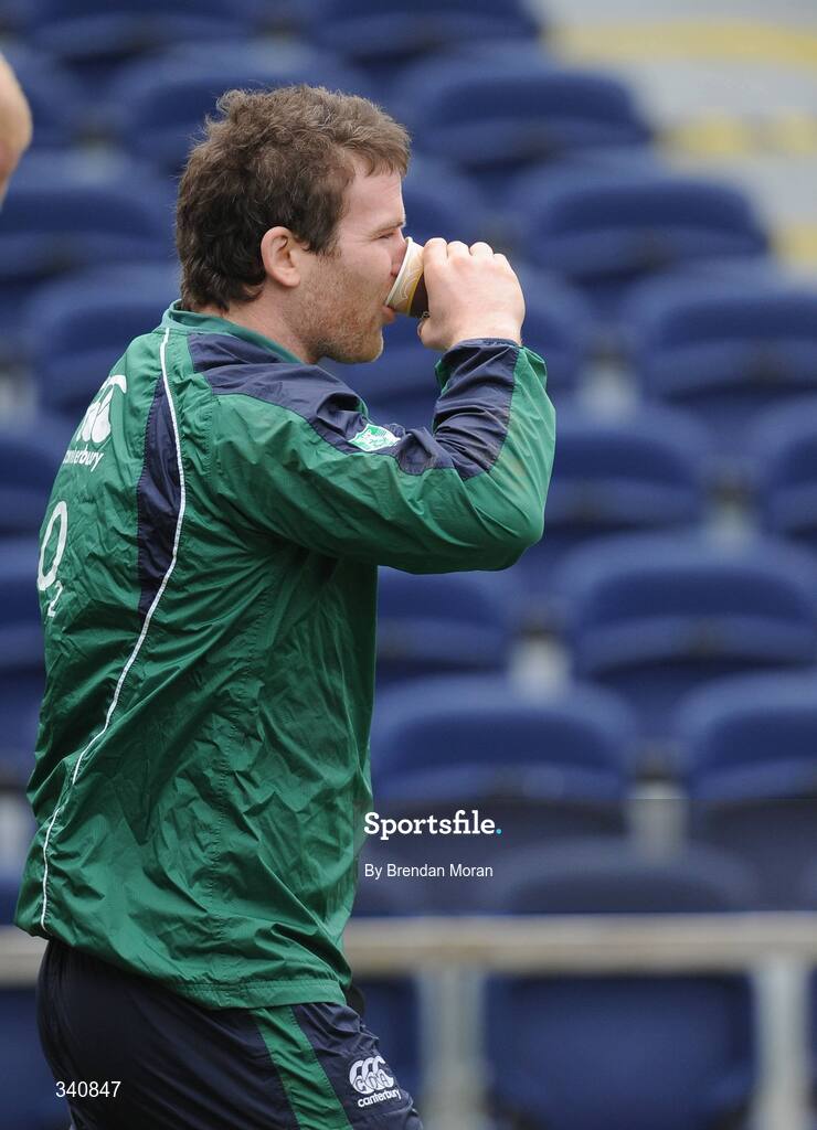 10 March 2009; Gordon D'Arcy takes a drink before the start of Ireland rugby squad training. RDS, Dublin. Picture credit: Brendan Moran / SPORTSFILE