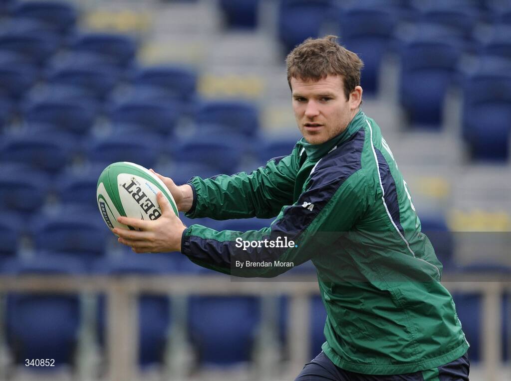 10 March 2009; Centre Gordon D'Arcy in action during Ireland rugby squad training. RDS, Dublin. Picture credit: Brendan Moran / SPORTSFILE
