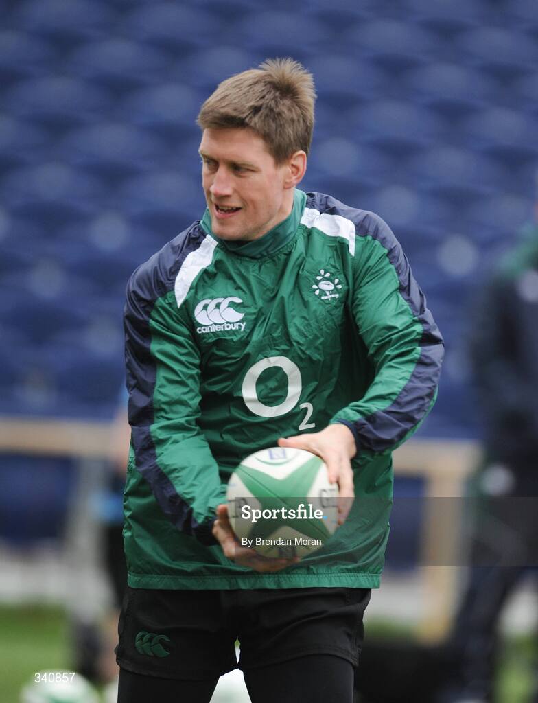 10 March 2009; Out-half Ronan O'Gara in action during Ireland rugby squad training. RDS, Dublin. Picture credit: Brendan Moran / SPORTSFILE