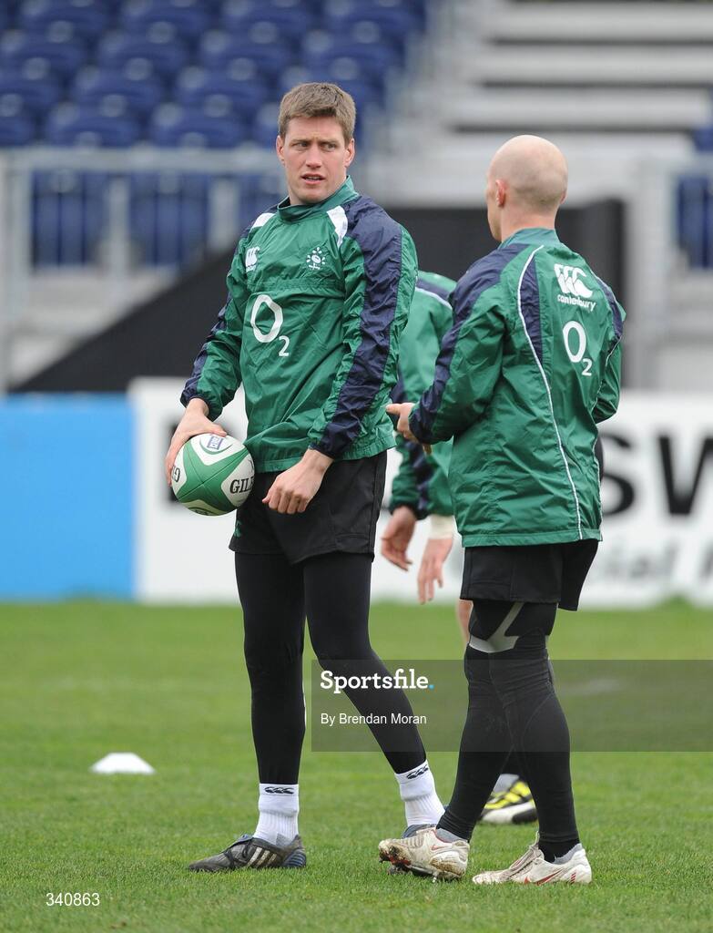 10 March 2009; Out-half Ronan O'Gara with scrum-half Peter Stringer during Ireland rugby squad training. RDS, Dublin. Picture credit: Brendan Moran / SPORTSFILE