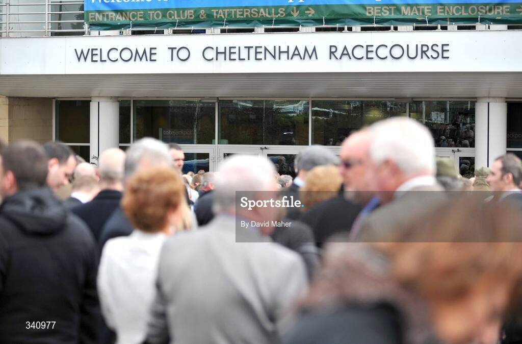 10 March 2009; A general view ahead of the opening day of the Cheltenham Racing Festival 2009. Cheltenham Racing Festival, Prestbury Park, Cheltenham, Gloucestershire, England. Picture credit: David Maher / SPORTSFILE
