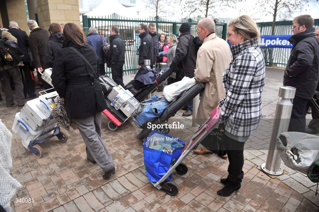 10 March 2009; A general view ahead of the opening day of the Cheltenham Racing Festival 2009. Cheltenham Racing Festival, Prestbury Park, Cheltenham, Gloucestershire, England. Picture credit: David Maher / SPORTSFILE