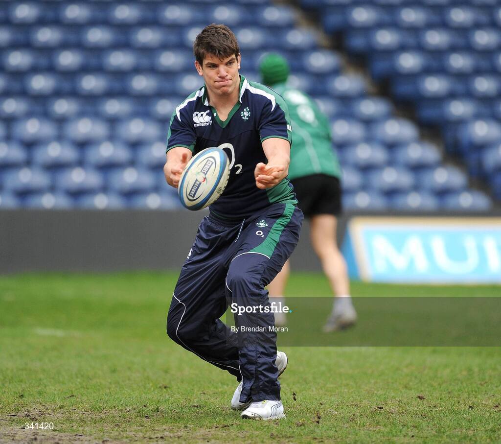 13 March 2009; Donncha O'Callaghan in action during the Ireland Rugby Squad Captain's Run ahead of their RBS Six Nations Championship game against Scotland on Saturday. Murrayfield Stadium, Edinburgh, Scotland. Picture credit: Brendan Moran / SPORTSFILE