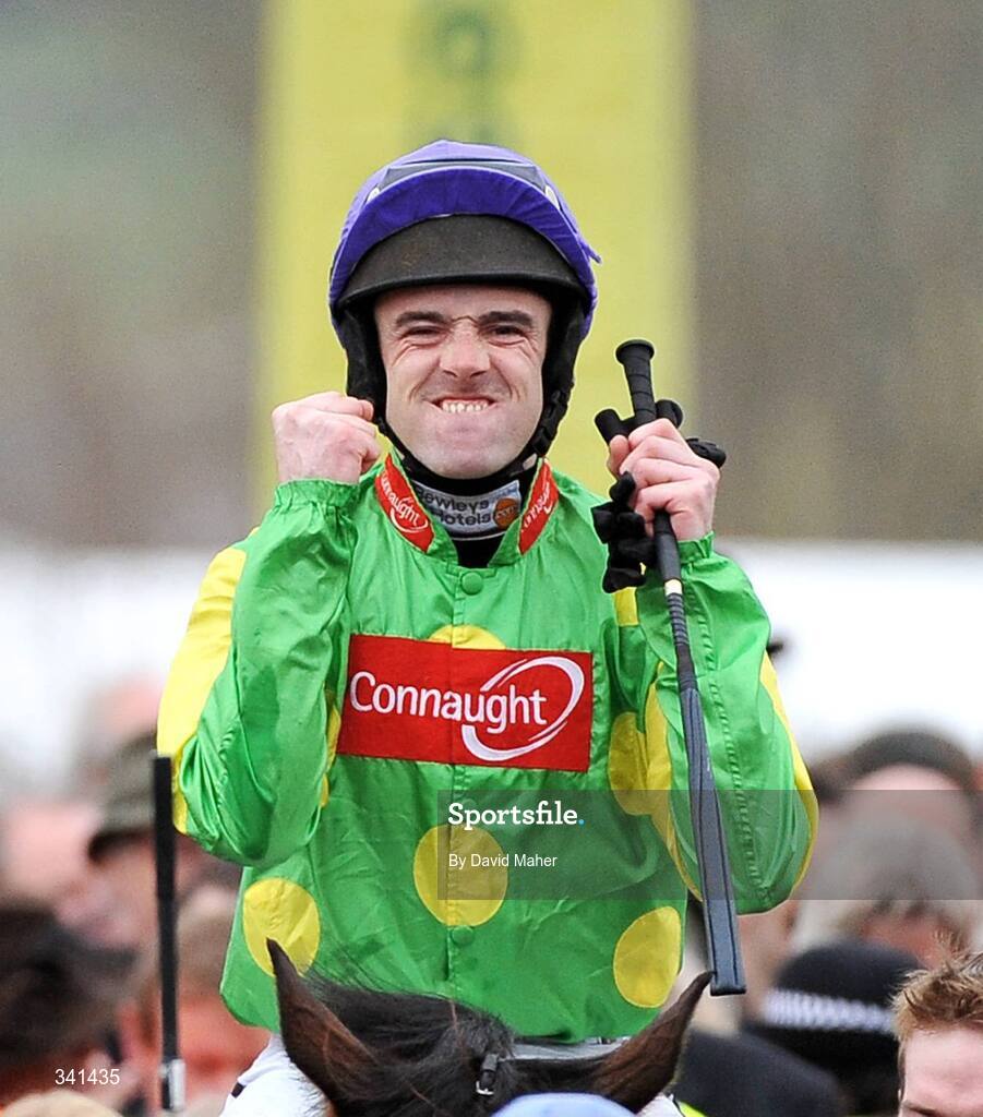 13 March 2009; Jockey Ruby Walsh celebrates after winning the totesport Cheltenham Gold Cup Steeple Chase, onboard Kauto Star. Cheltenham Racing Festival - Friday. Prestbury Park, Cheltenham, Gloucestershire, England. Picture credit: David Maher / SPORTSFILE