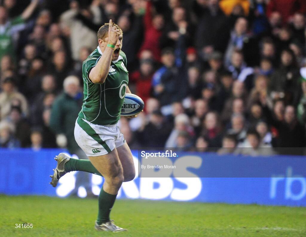 14 March 2009; Jamie Heaslip, Ireland, celebrates as he scores his side's try against Scotland. RBS Six Nations Championship, Scotland v Ireland, Murrayfield Stadium, Edinburgh, Scotland. Picture credit: Brendan Moran / SPORTSFILE