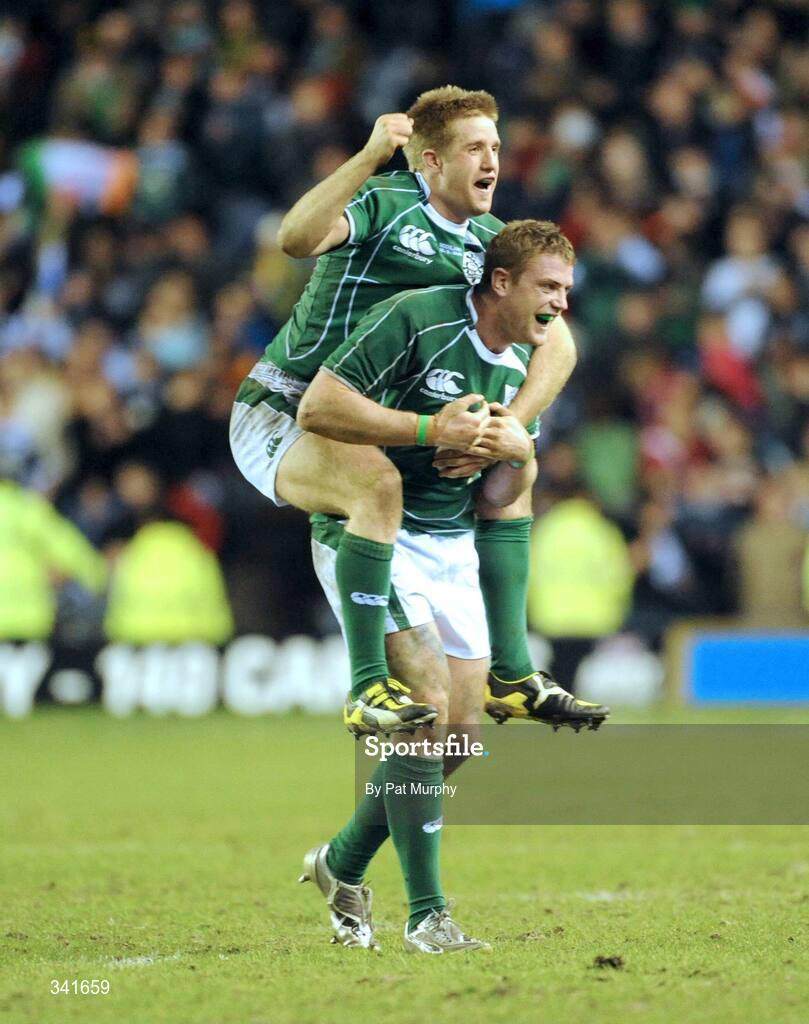14 March 2009; Ireland players Luke Fitzgerald, top, and try scorer Jamie Heaslip celebrate at the final whistle after victory over Scotland. RBS Six Nations Championship, Scotland v Ireland, Murrayfield Stadium, Edinburgh, Scotland. Picture credit: Pat Murphy / SPORTSFILE