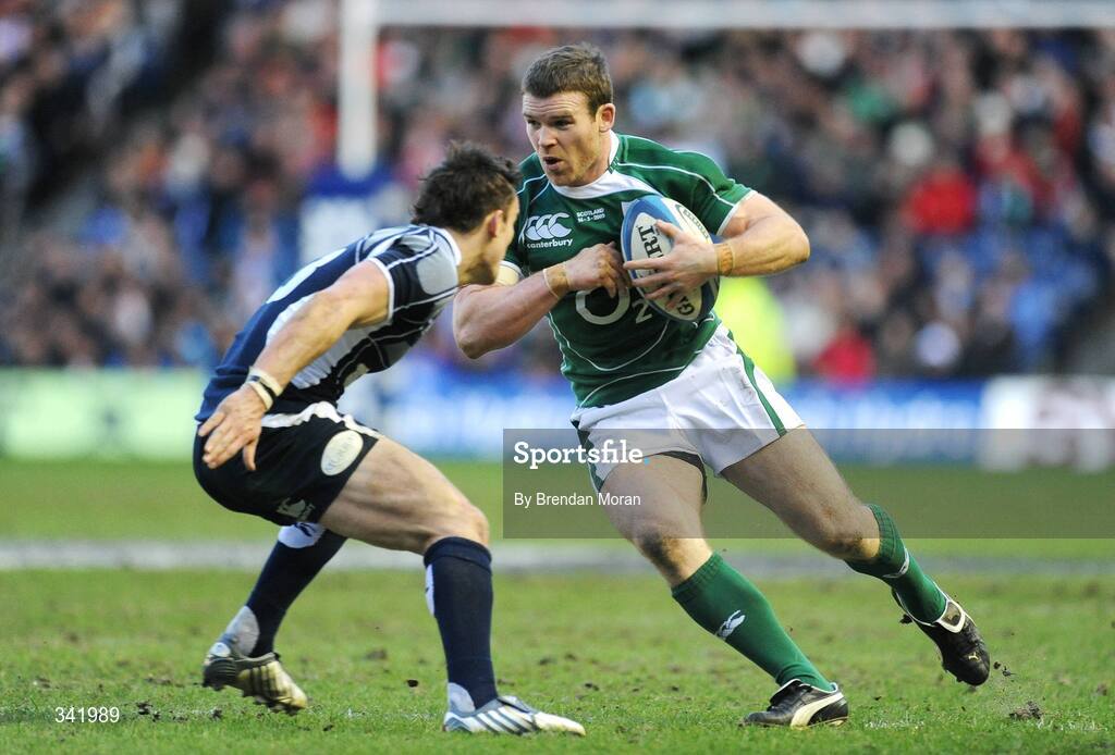 14 March 2009; Gordon D'Arcy, Ireland, in action against Max Evans, Scotland. RBS Six Nations Championship, Scotland v Ireland, Murrayfield Stadium, Edinburgh, Scotland. Picture credit: Brendan Moran / SPORTSFILE