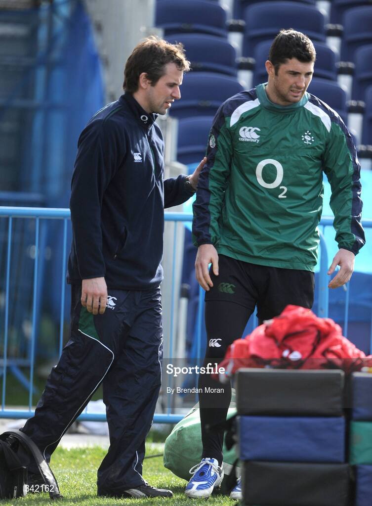 17 March 2009; Ireland's Rob Kearney with team doctor Cameron Steele during rugby squad training ahead of their RBS Six Nations Championship game against Wales on Saturday. RDS, Dublin. Picture credit: Brendan Moran / SPORTSFILE