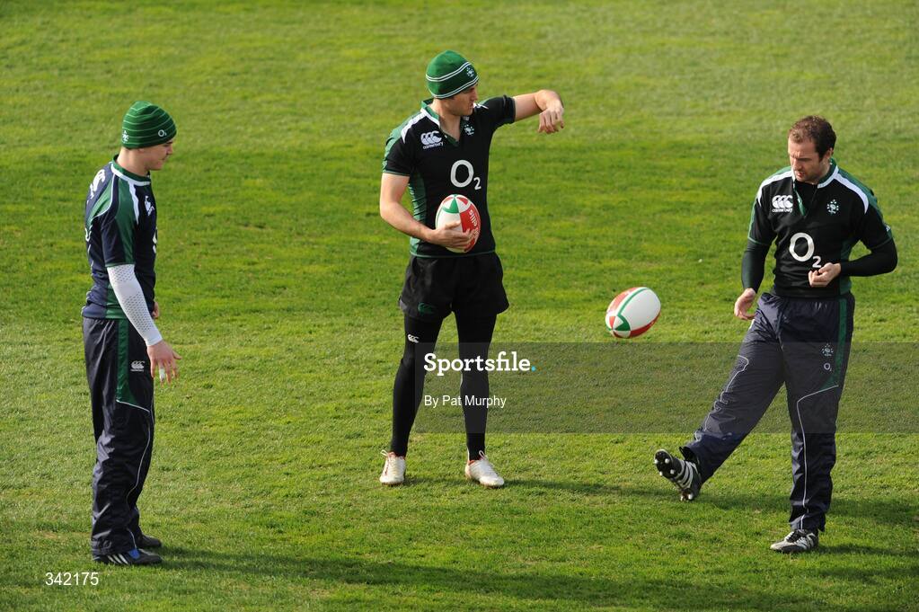 17 March 2009; Ireland's Jonathan Sexton, left, Girvan Dempsey, centre, and Geordan Murphy during rugby squad training ahead of their RBS Six Nations Championship game against Wales on Saturday. RDS, Dublin. Picture credit: Pat Murphy / SPORTSFILE