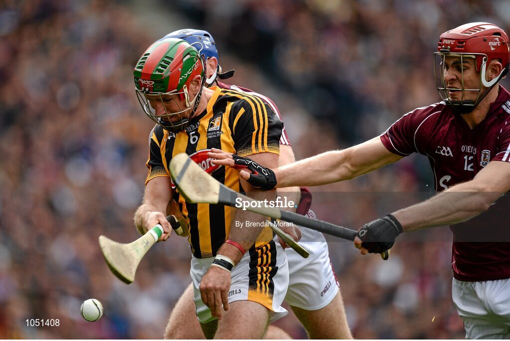 6 September 2015; Kieran Joyce, Kilkenny, in action against Jonathan Glynn, Galway. GAA Hurling All-Ireland Senior Championship Final, Kilkenny v Galway, Croke Park, Dublin. Picture credit: Brendan Moran / SPORTSFILE