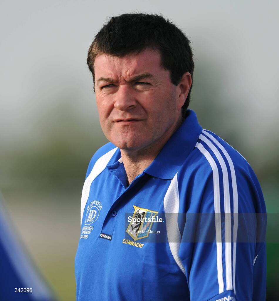 14 March 2009; Connacht manager John McIntyre watches the last few minutes of the game. M Donnelly Interprovincial Hurling Final presented by Etihad Airways, Leinster v Connacht, Ghantoot Racing and Polo Club, Abu Dhabi, United Arab Emirates. Picture credit: Ray McManus / SPORTSFILE