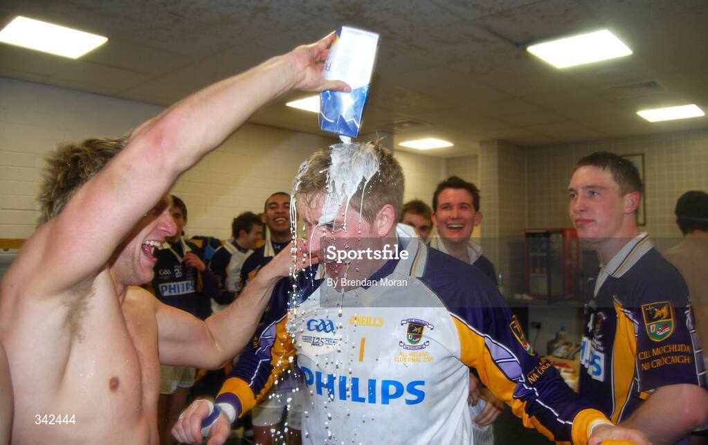 17 March 2009; Kilmacud Crokes goalkeeper David Nestor is doused with milk by team-mate Nicky McGrath. AIB All-Ireland Senior Club Football Championship Final, Crossmaglen Rangers, Co. Armagh v Kilmacud Crokes, Dublin. Croke Park, Dublin. Picture credit: Daire Brennan / SPORTSFILE