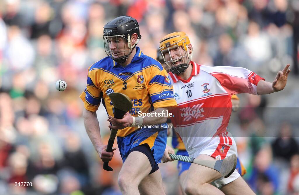 17 March 2009; Eugene McEntee, Portumna, in action against Paidi Nevin, De La Salle. AIB All-Ireland Senior Club Hurling Championship Final, Portumna, Co. Galway v De La Salle, Waterford, Croke Park, Dublin. Picture credit: Brendan Moran / SPORTSFILE